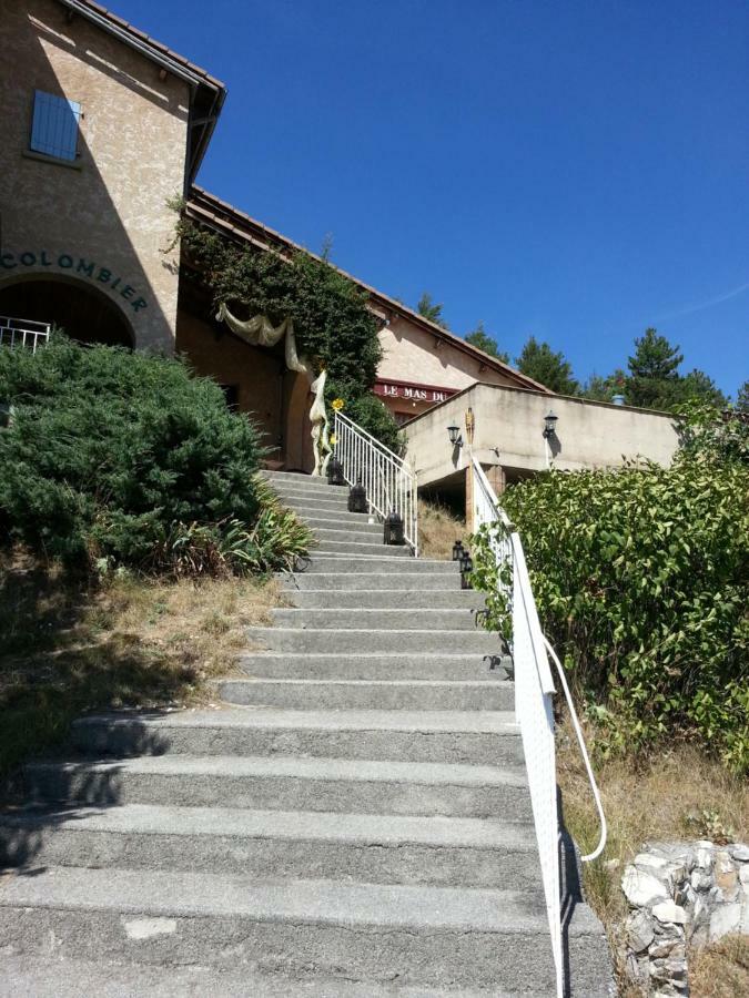Mas Du Colombier Bed and Breakfast Saint-André-les-Alpes Buitenkant foto